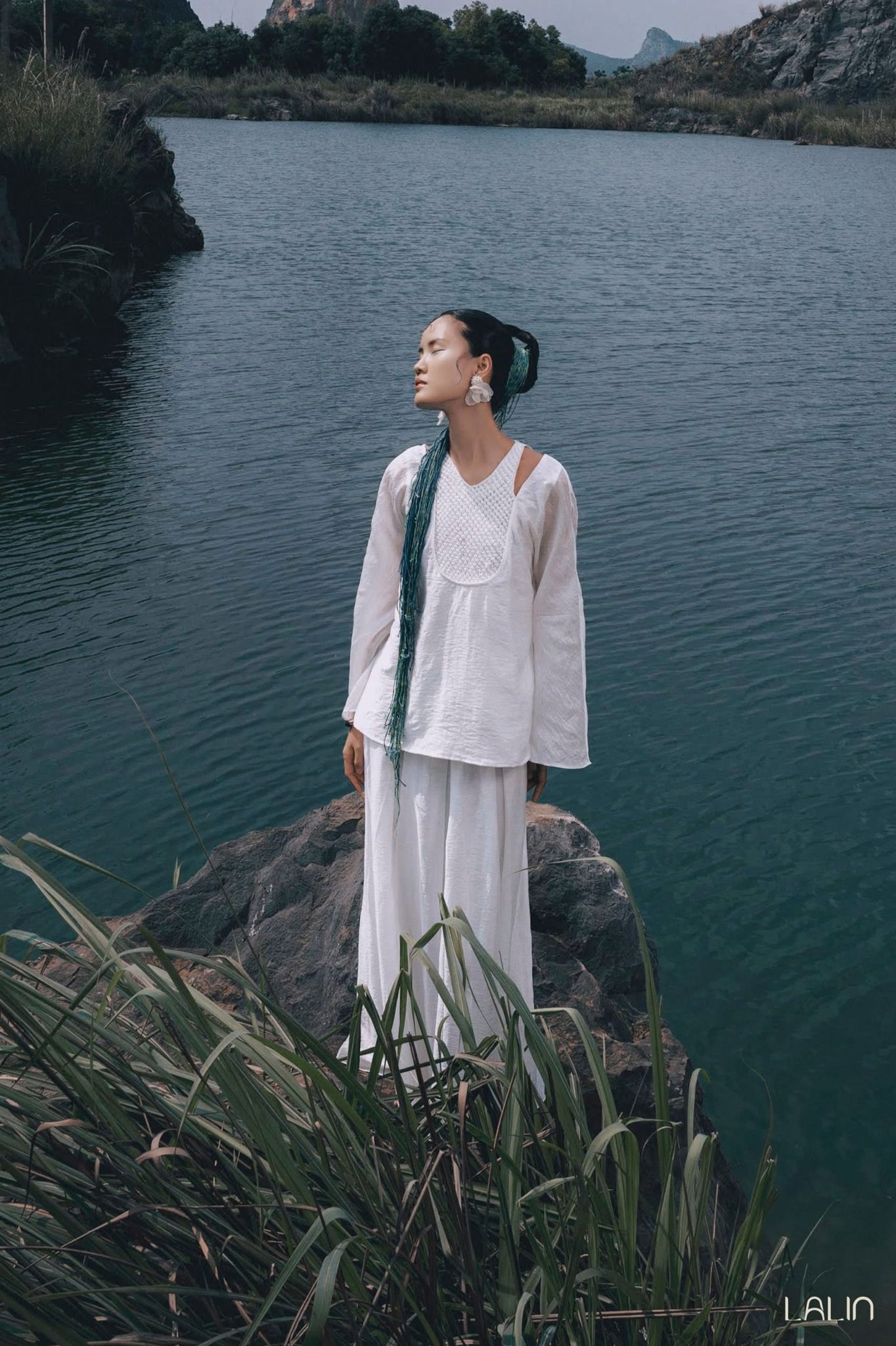 Set Bộ Tơ Thủy Vân