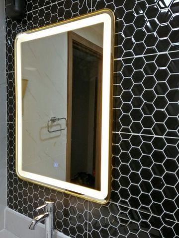 Gương led khung inox hình chữ nhật KT 600 x 800mm DPVD68.2X