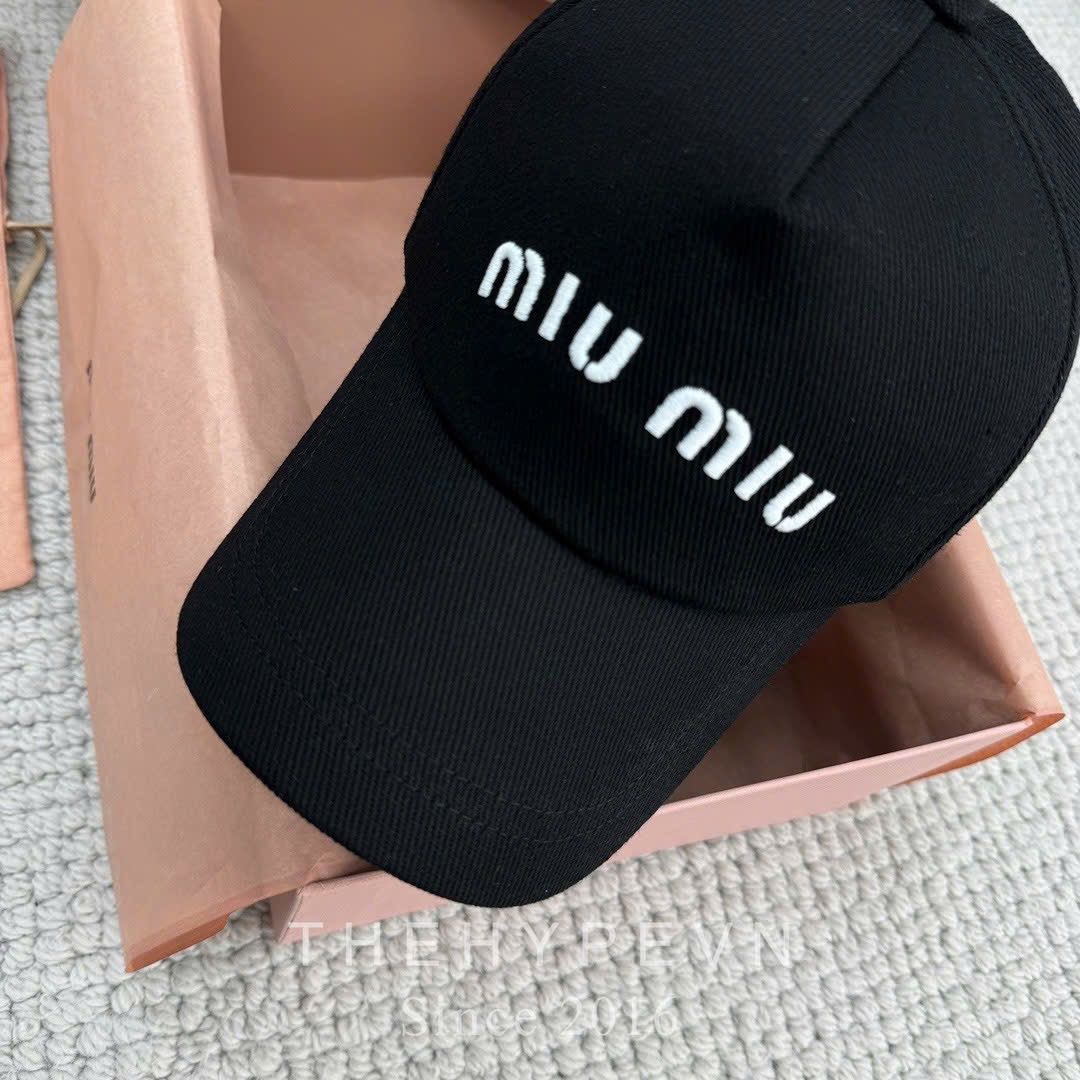  Mũ Lưỡi Trai Miu Miu Cotton Baseball Cap (Black) [Mirror Quality] 