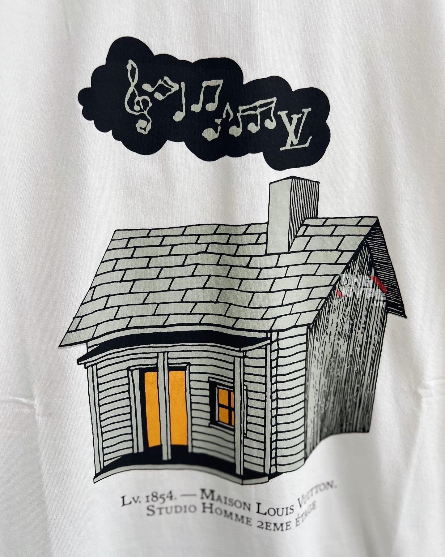  Áo Thun Louis Vuitton House Printed (White) [Mirror Quality] 