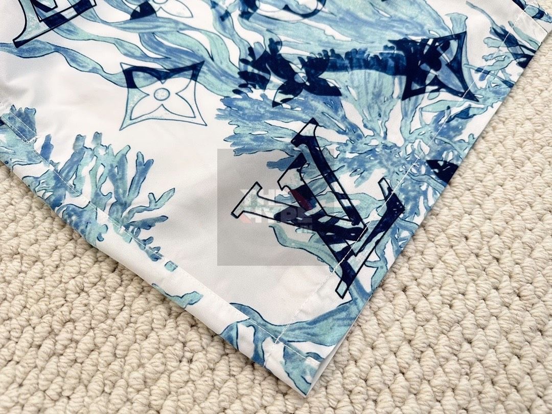  Quần Shorts LV Printed Nylon Swim (White) [Mirror Quality] 