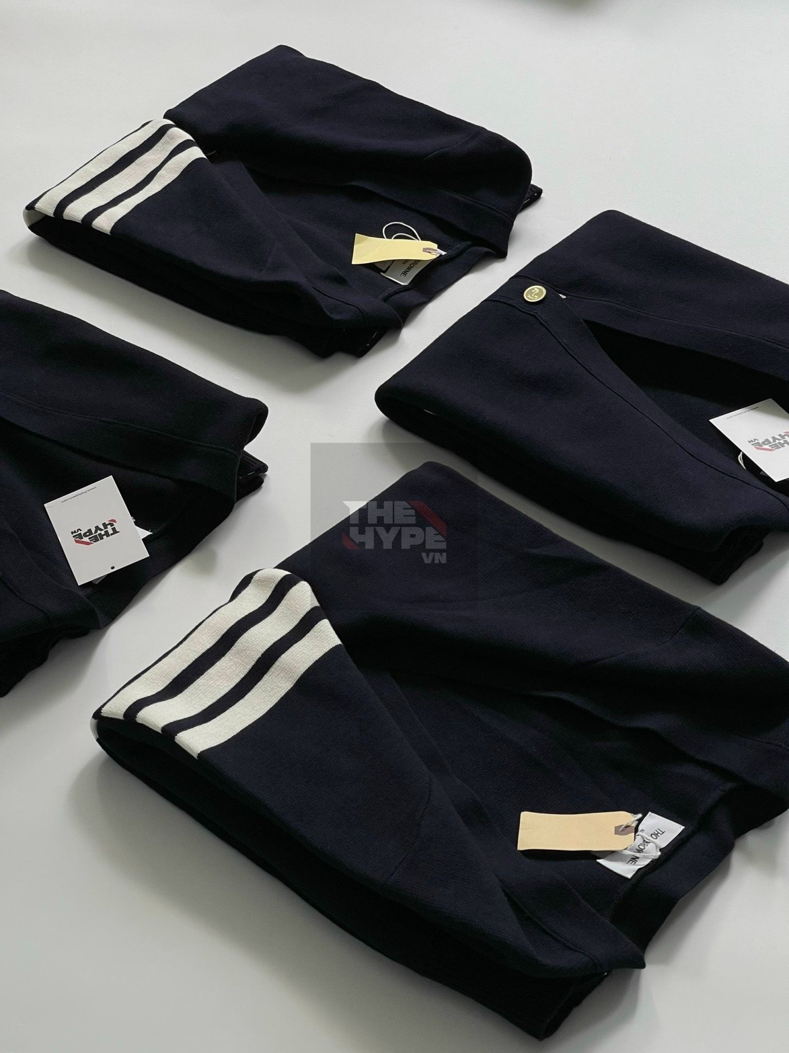  THOM BROWNE CARDIGAN - Áo khoác TB Cashmere Crewneck Pullover (Navy) [Mirror quality] 