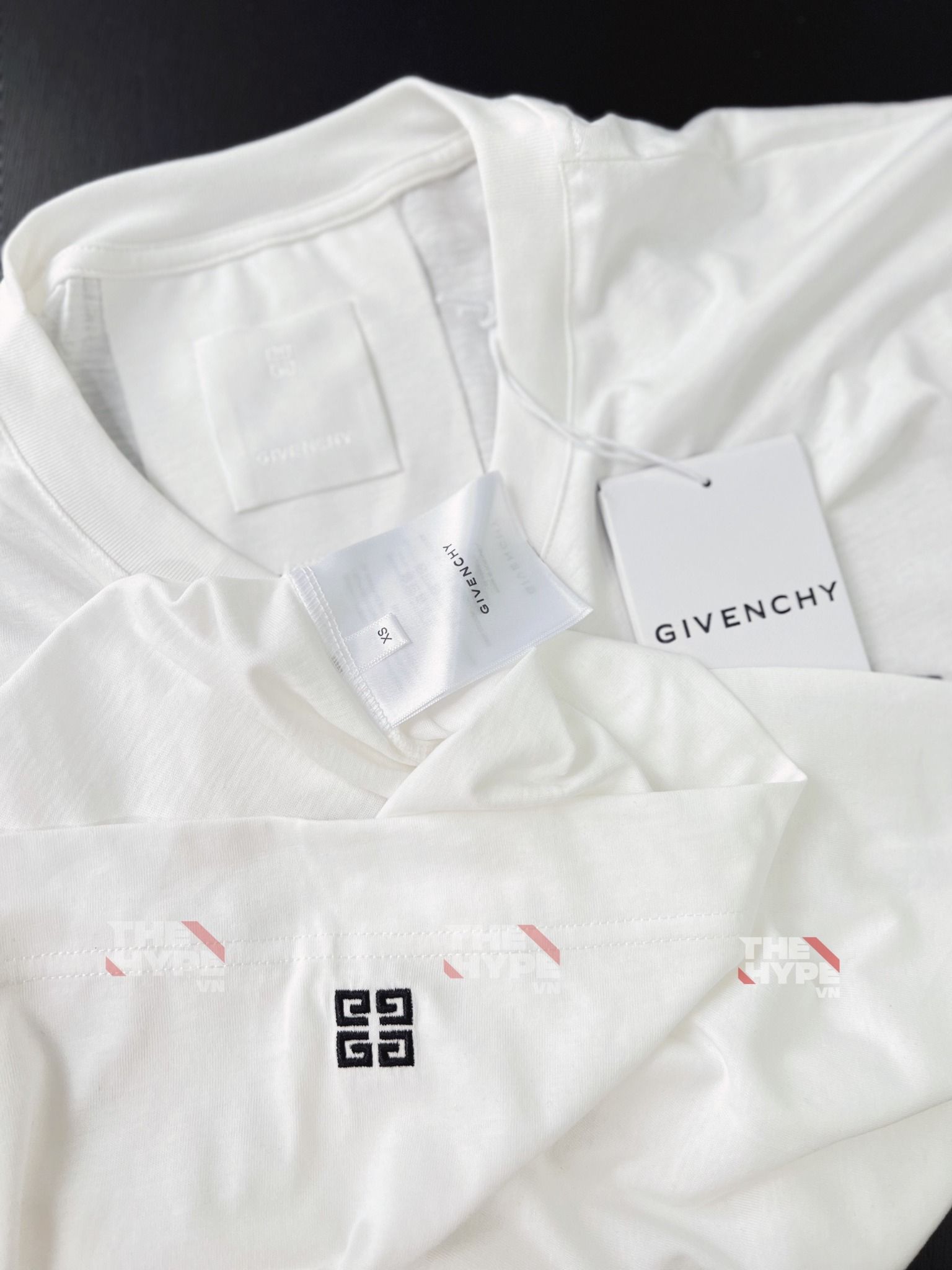 GIVENCHY TEE - Áo thun tay ngắn GVC Boxy Embroidered Logo (White) [Mir –  THEHYPEVN