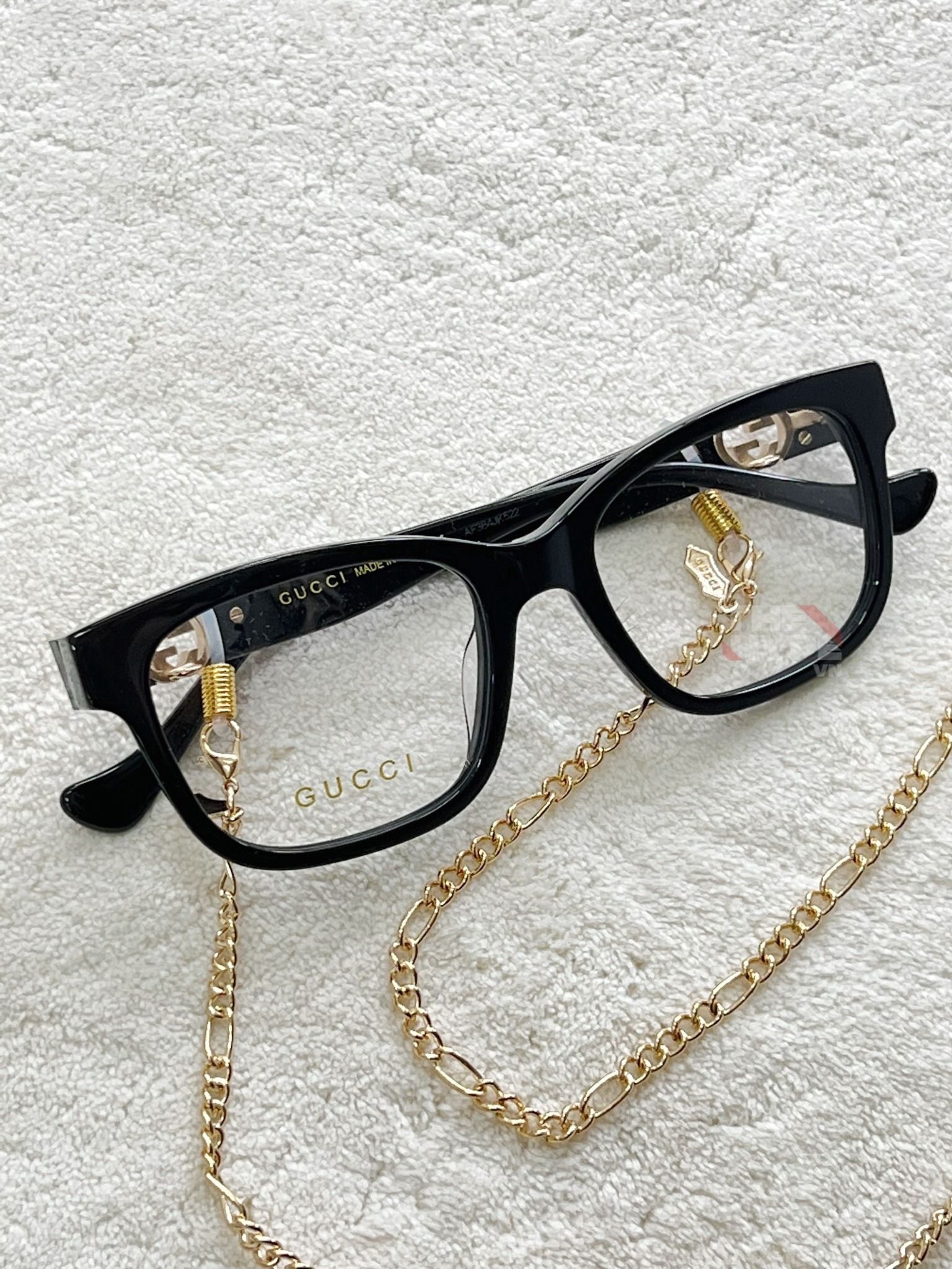 GUCCI GLASSES - Kính Gucci GG1025O 003 with Detachable Chain (Black) [ –  THEHYPEVN