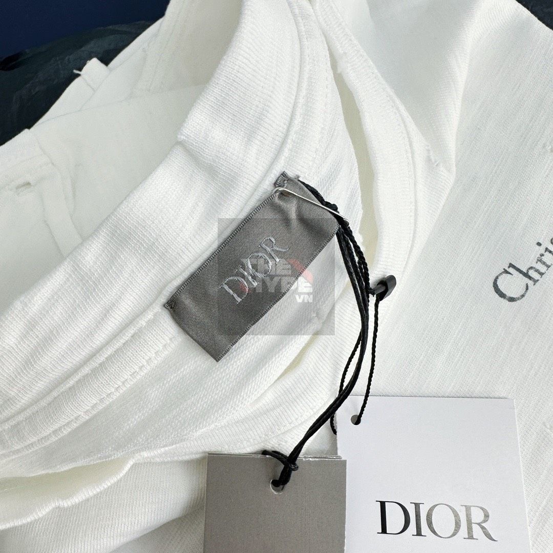  Áo Thun Dior Relaxed Couture Logo Back (White) [Mirror Quality] 