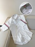  ÁO SƠ MI THOM BROWNE TB ARMBAND SLEEVED OXFORD (SỌC TAY NGẮN - TRẮNG) 