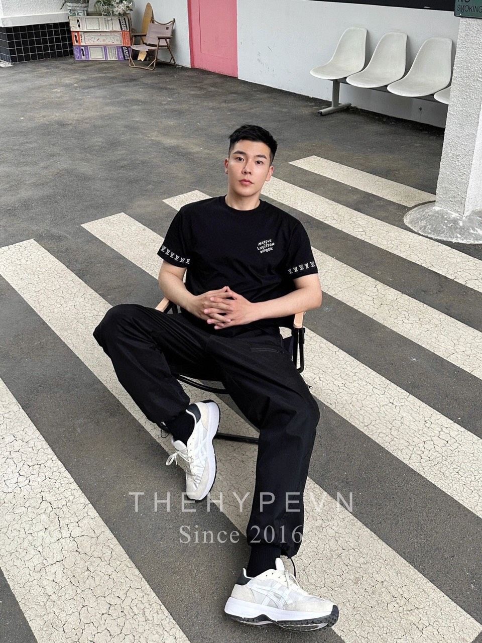  Áo Thun Louis Vuitton Cotton Crewneck (Black) [Mirror Quality] 