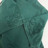  ÁO THUN LOEWE ANAGRAM SLEEVE CUT OUT (DARK GREEN) 