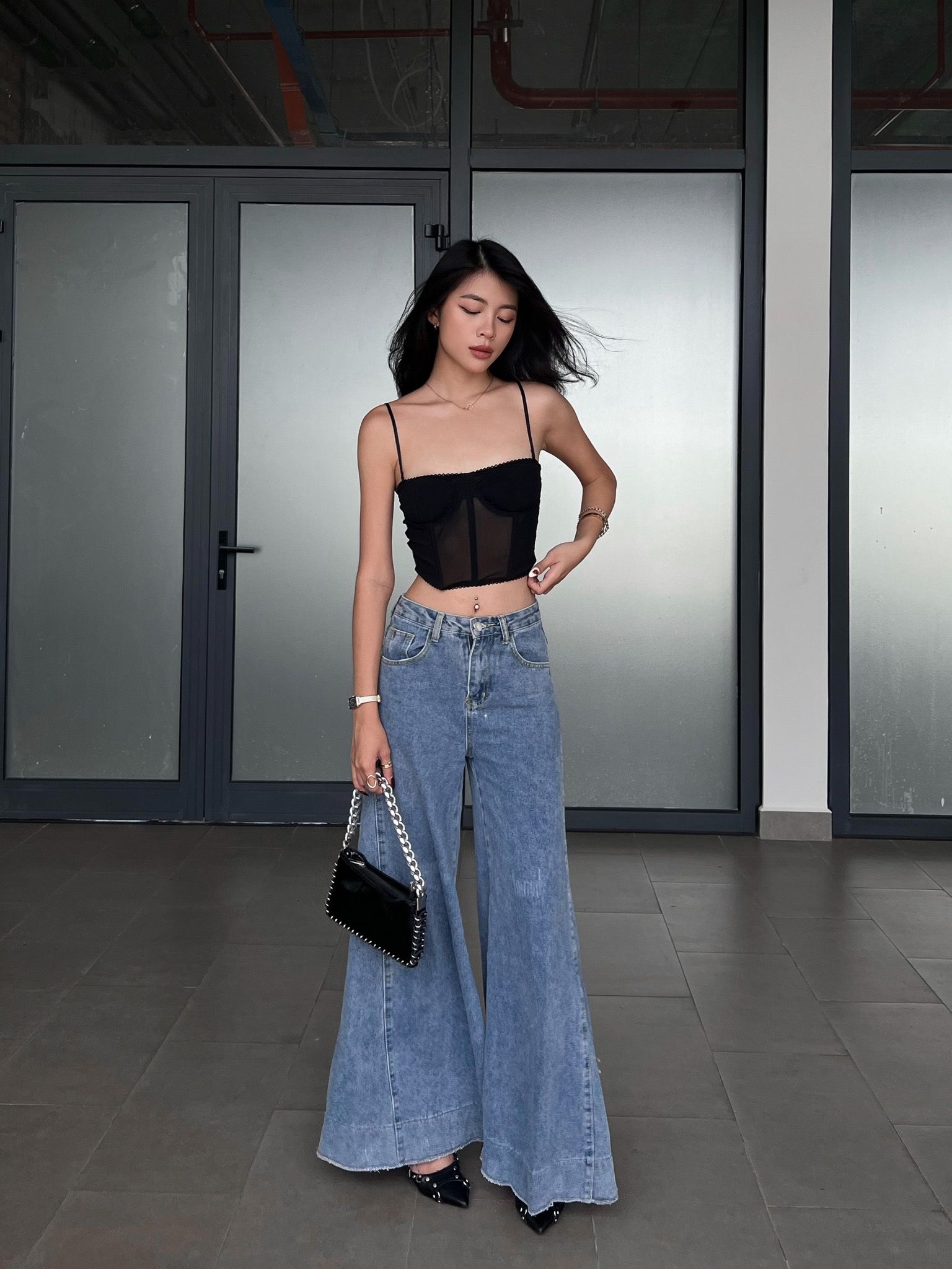  Caitlyn Corset - Áo Corset Petty Brawee Ren Đen 