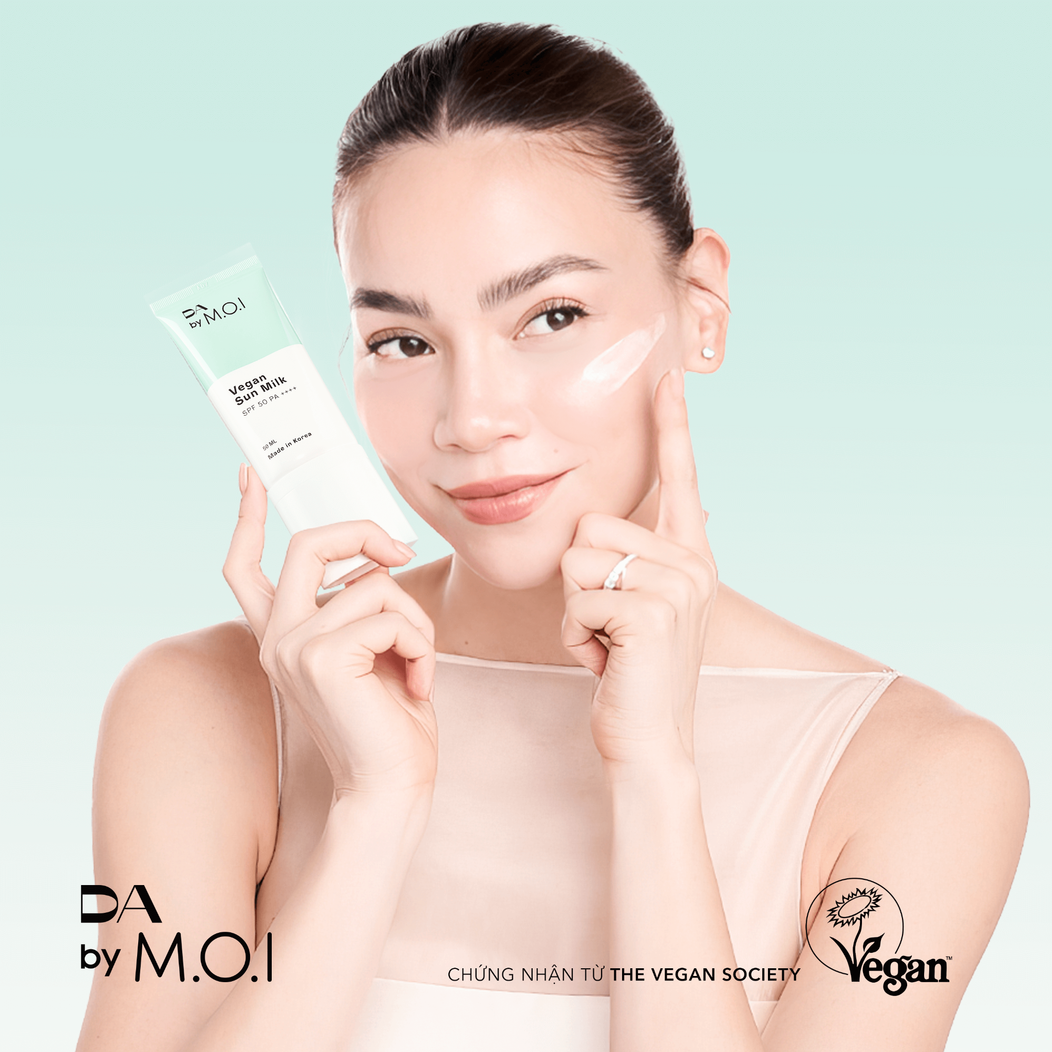  Bộ Đôi Kem Chống Nắng Thuần Chay Và Má Hồng Sữa 