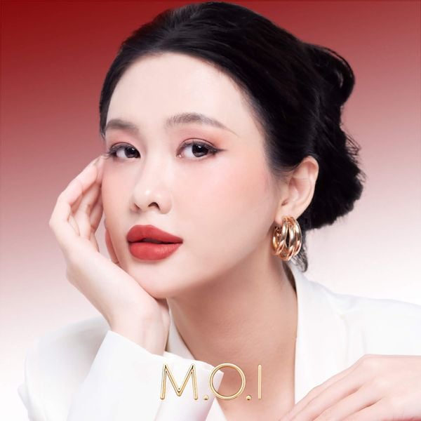 Son Thỏi Cao Cấp Queen Of Rose Phiên Bản Giới Hạn 2.7g