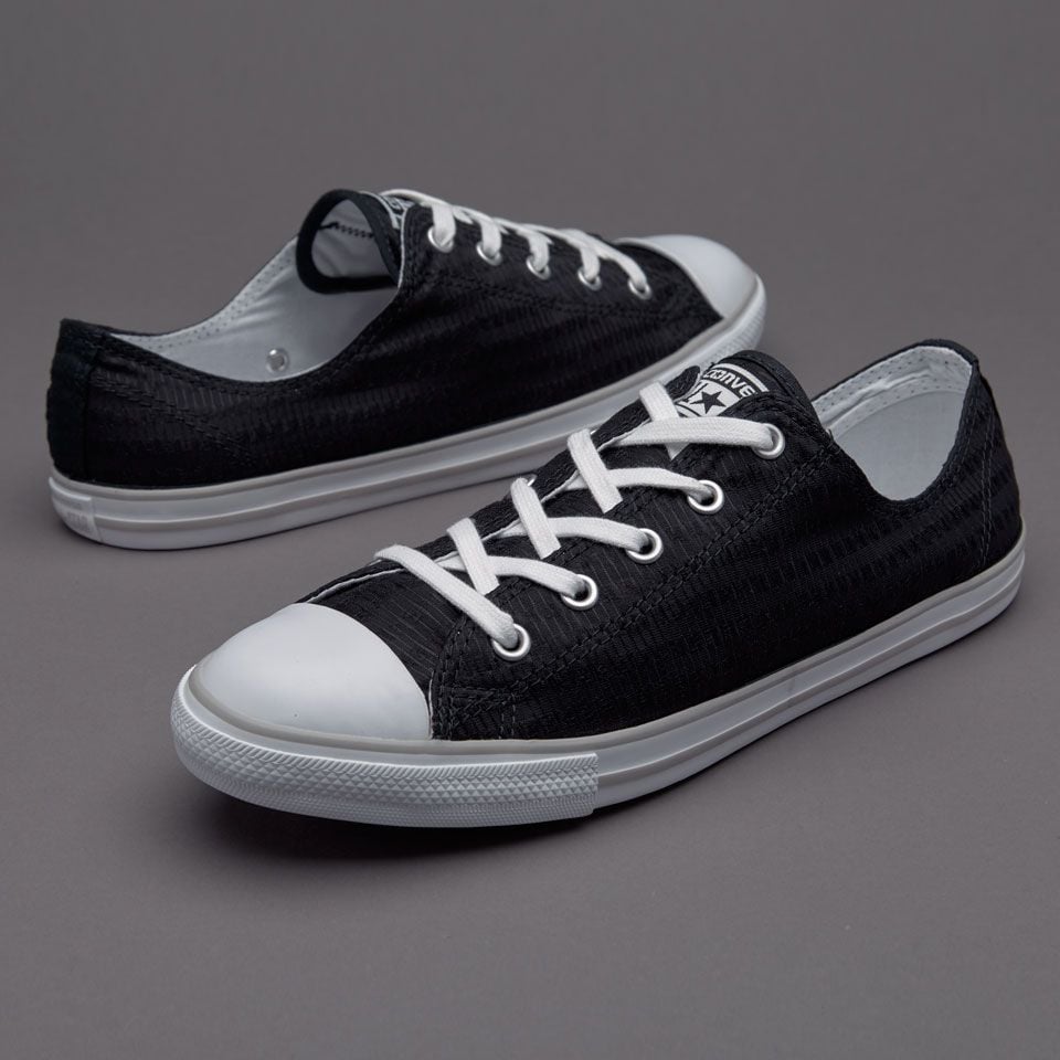  555868C - Chuck Taylor All Star Dainty 