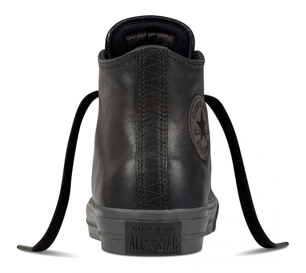  157511C - CHUCK TAYLOR ALL STAR II HI TOP LEATHER BLACK 