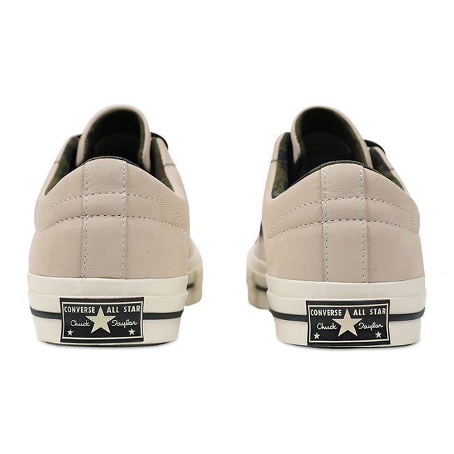  159782c - Chuck Taylor One Star Nubuck Utility Camo 