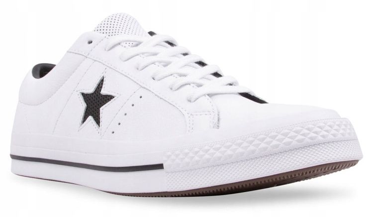  158464C - One Star Perf Leather 