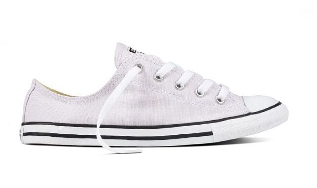  559831C - Converse Chuck Taylor All Star Dainty 