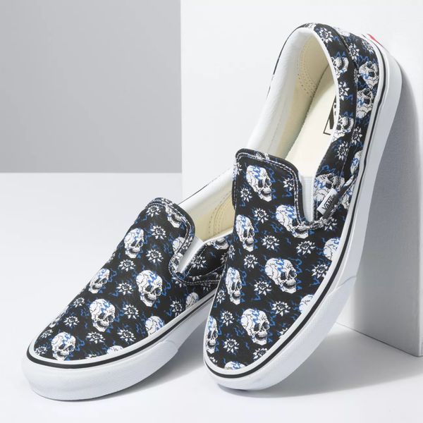 0A4U381HJ -  Slip-On Flash Skulls 