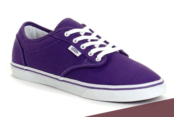  0U4IATN - Vans Women's Atwood Low Canvas Skate 