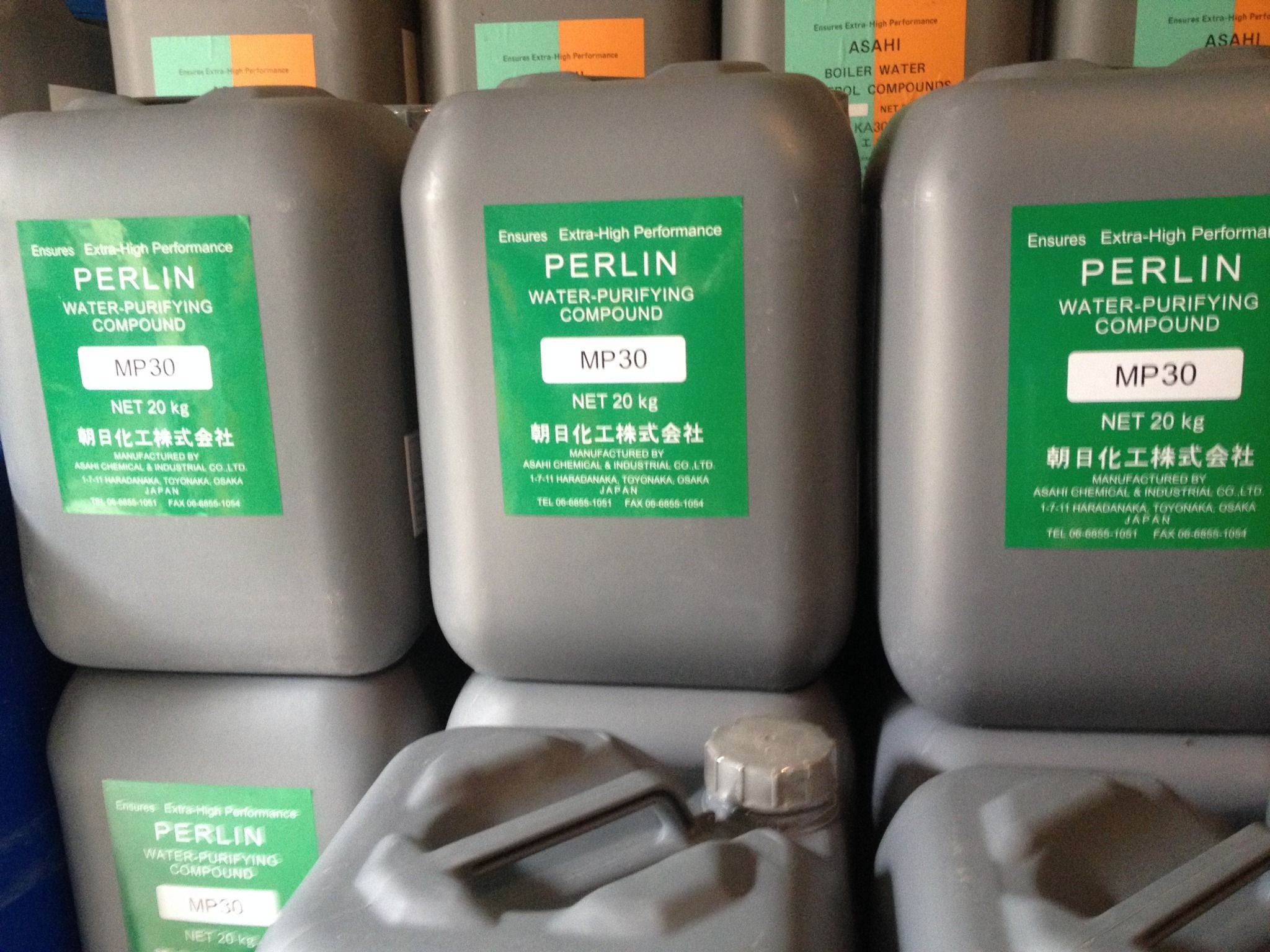  MP30- Chất tẩy cáu cặn trong hệ thống nước làm mát 