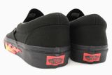  0A38F7Q8Q - Vans Classic Slip-On Flame Wall 