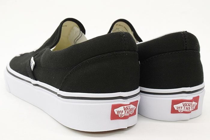  0A38F7QTZ - Vans Classic Slip-on Peanuts 