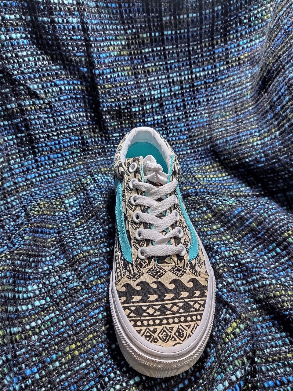  0A38G1MQU - ( Wave Geo ) Cloud cream / TR 