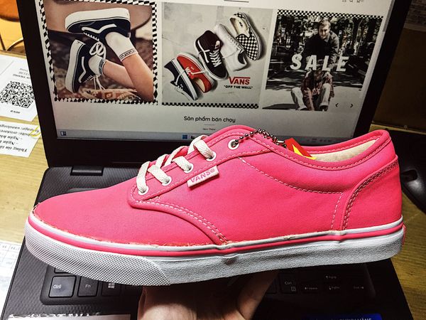  0NJO6AQ - Vans Hot Pink women's 