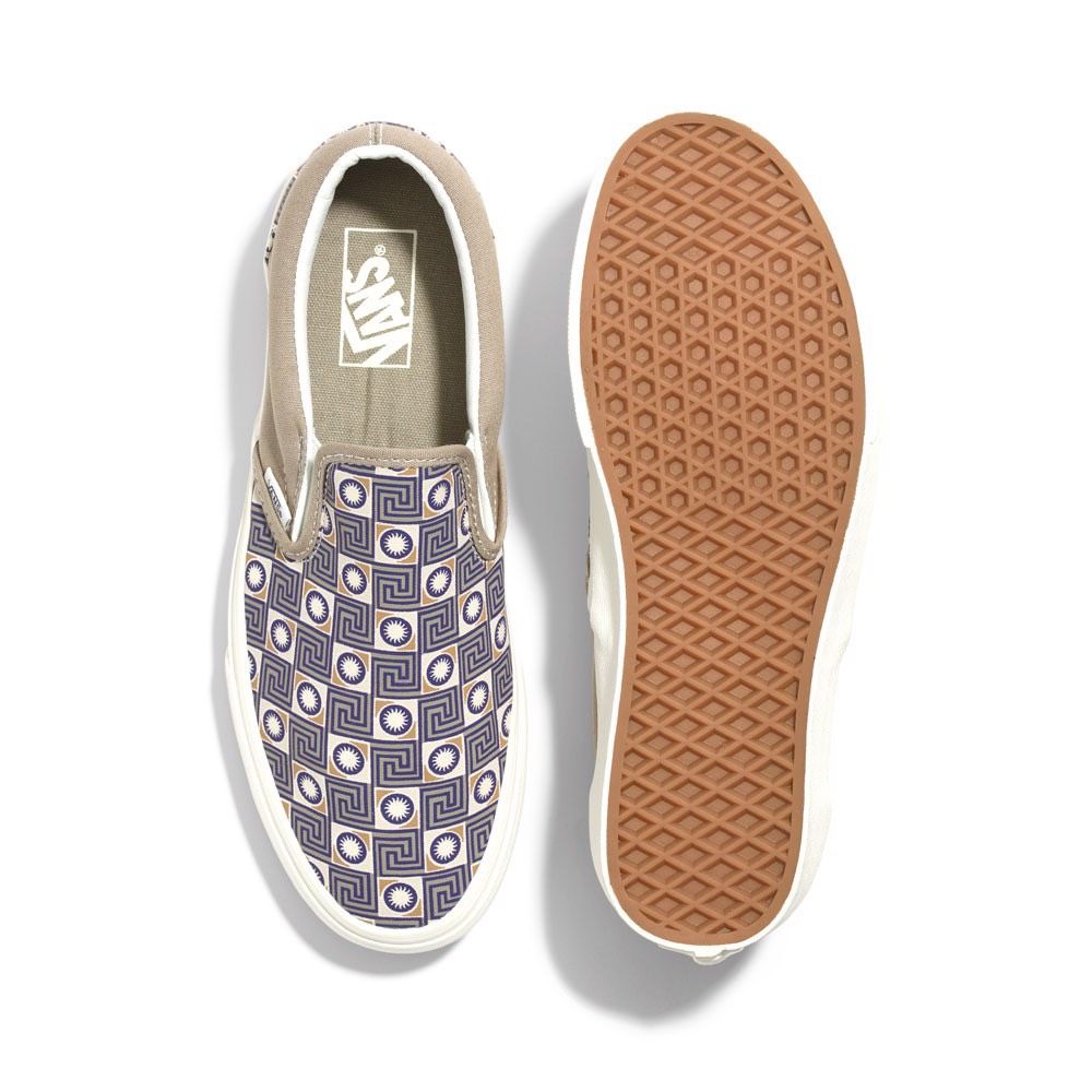  0A7Q5DOLV - Vans Classic Slip-On Geo Trek 