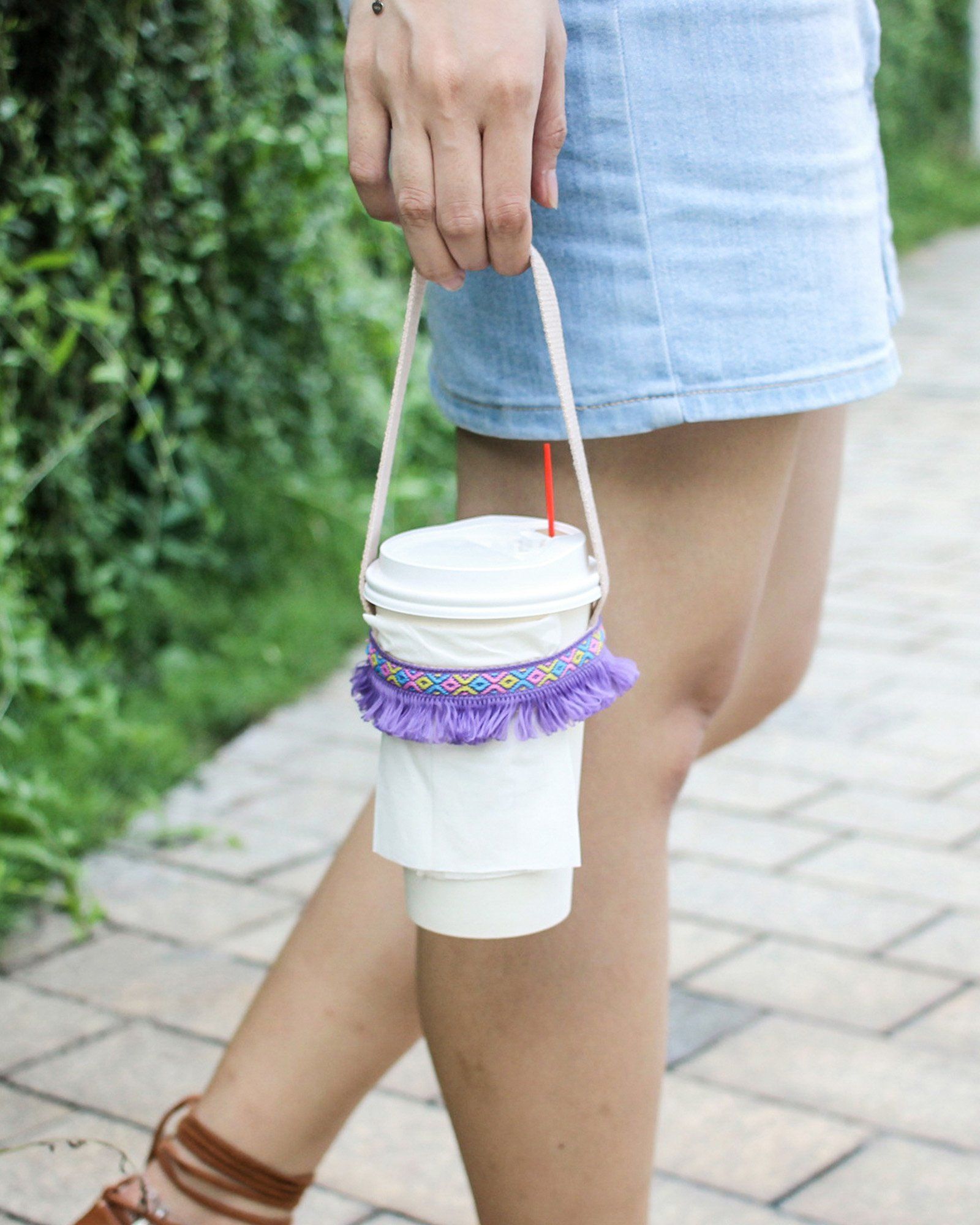  Violet Ribbon Tassels Cup Holder 