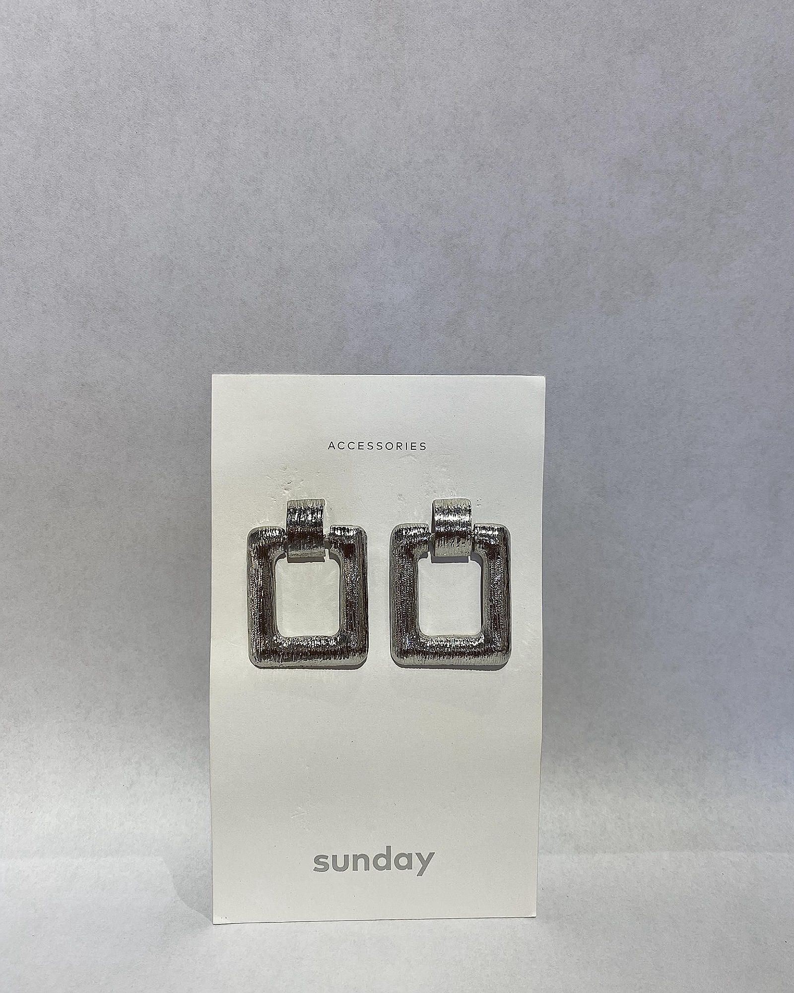  Sunday Earrings 