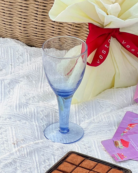  Vintage Blue Wine Glass 