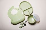 Bộ ăn dặm Silicon Hanin Baby gồm khay, yếm và thìa dĩa cho bé 
