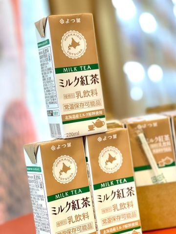 Trà sữa Hokkaido (200ml x 24 hộp)