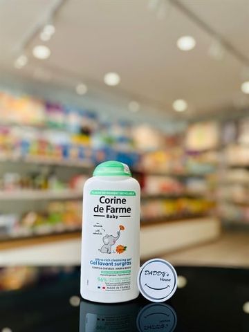 Gel tắm gội 2 in 1 Corine de Farme - Hương hoa cúc - NK (250ml)