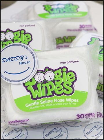 Khăn lau mũi nước muối Boogie Wipes (30 tờ)