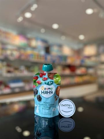 Trái cây nghiền vị táo, dâu, bánh quy Fruto 6th (90g)