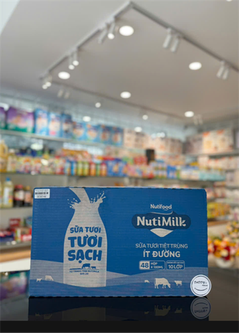 Sữa tươi Nutimilk ít đường (Thùng 48 hộp x 180ml)