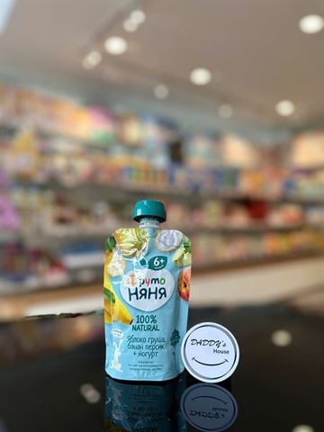 Trái cây nghiền vị táo, lê, chuối, đào kèm sữa chua Fruto 6th (90g)