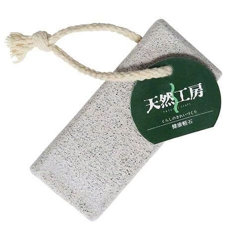 Đá bọt biển chà gót chân Nhật Bản