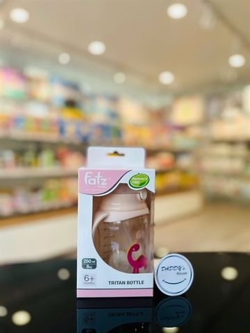 Bình tritan bật hút hai tay cầm kèm phao 360 độ Fatz - màu hồng (250ml)