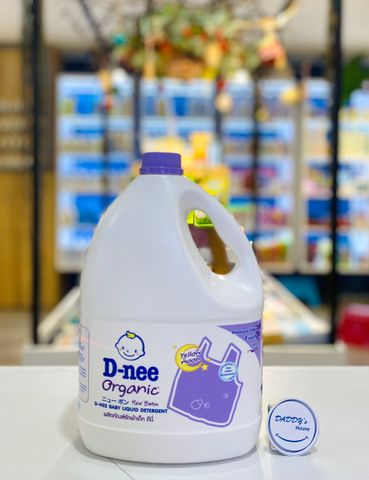 Nước giặt quần áo em bé Dnee tím (3000ml)