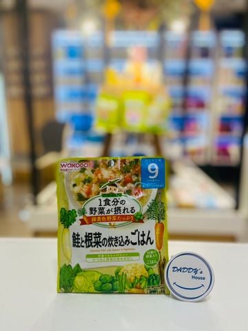 Cá ngừ và 10 loại rau hầm nước sốt cà chua Wakodo 9th (100g)