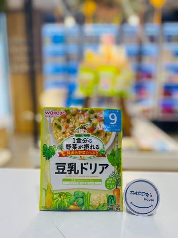 Cơm casserole hầm sốt sữa đậu nành với thịt gà, rau củ Wakodo 9th (100g)