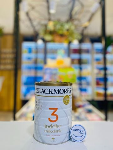 Sữa bột Blackmores 3 từ 1 tuổi - NK (900g)