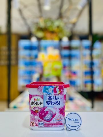 Viên giặt xả chống nhăn 4D Gel Ball Bold P&G hương hoa (11 viên)