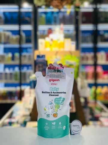 Dung dịch rửa bình sữa & phụ kiện Pigeon gốc thực vật (Túi 450ml)