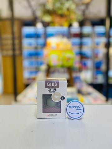 Ty ngậm núm dẹt Silicone BIBS Pacifier Couture - Màu xanh lá (từ 6 tháng)