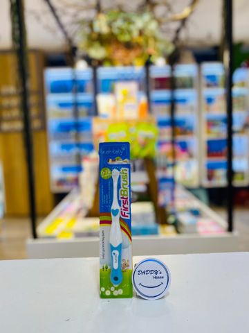 Bàn chải đánh răng lông mềm dịu nhẹ Brush - Baby màu xanh (0 - 18 tháng)