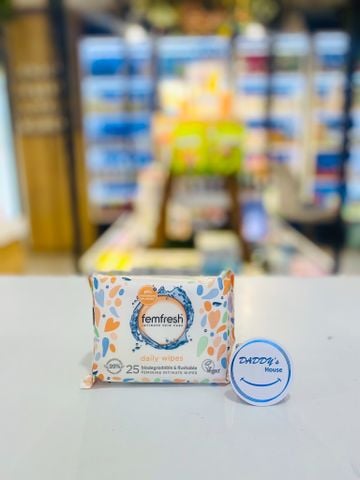 Khăn lau vệ sinh phụ nữ Femfresh Intimate Skincare Daily Wipes (25 tờ)
