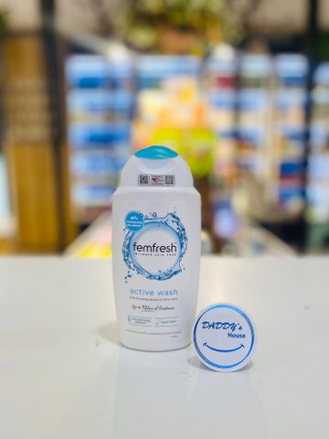 Dung dịch vệ sinh phụ nữ Femfresh Active Wash (250ml)
